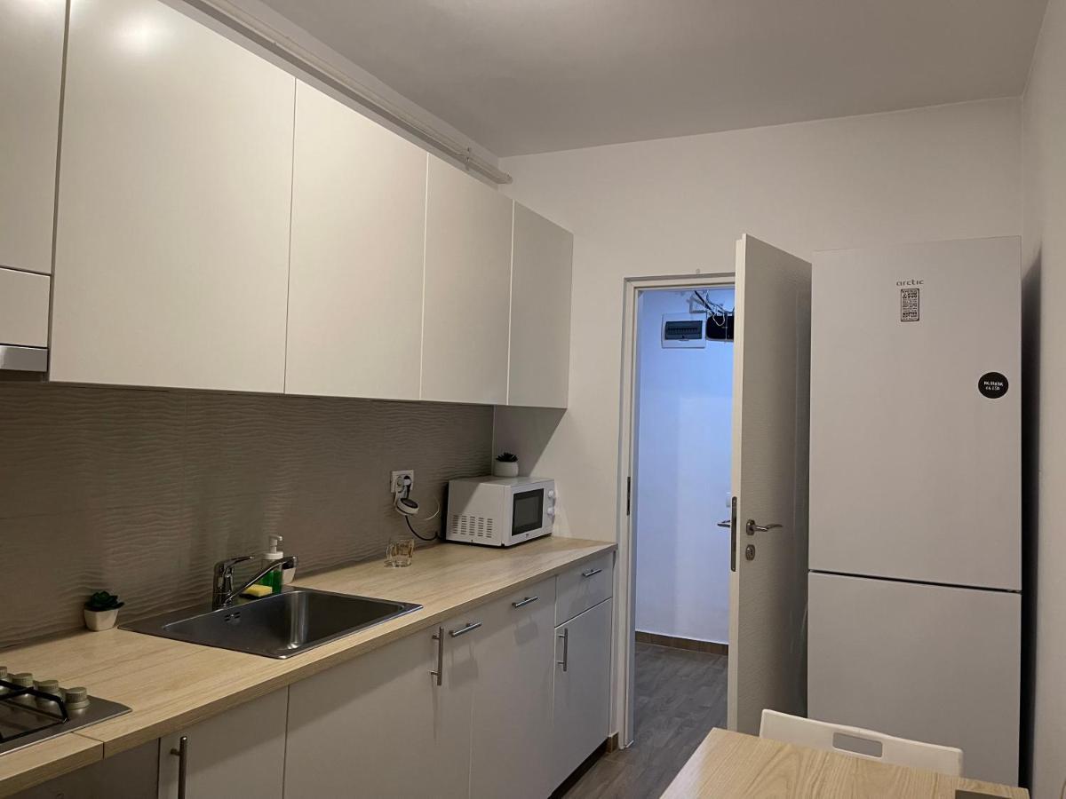Gold Luxury Apartment Close To Presidential Palace Bucarest Esterno foto