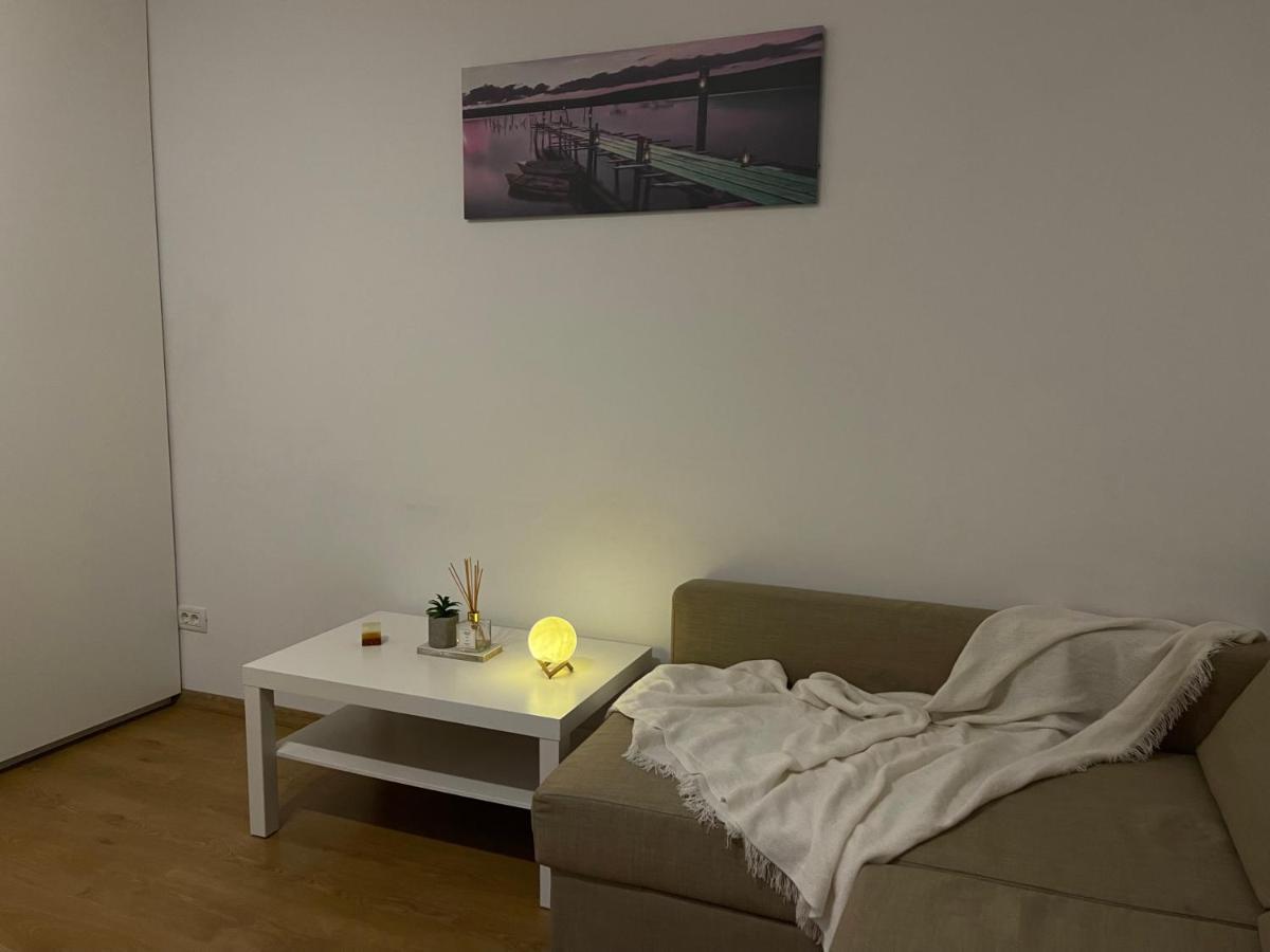 Gold Luxury Apartment Close To Presidential Palace Bucarest Esterno foto